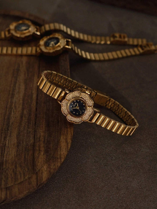 Golden Rosette - The Petal & Gold Collection