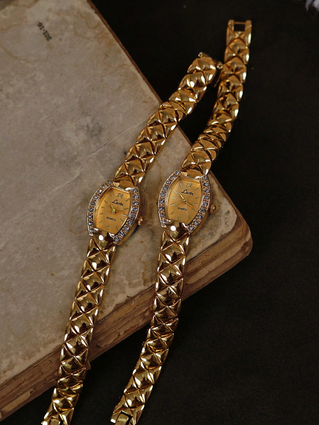 The Gilded Relic - Vintage Style Gold Bracelet Watch