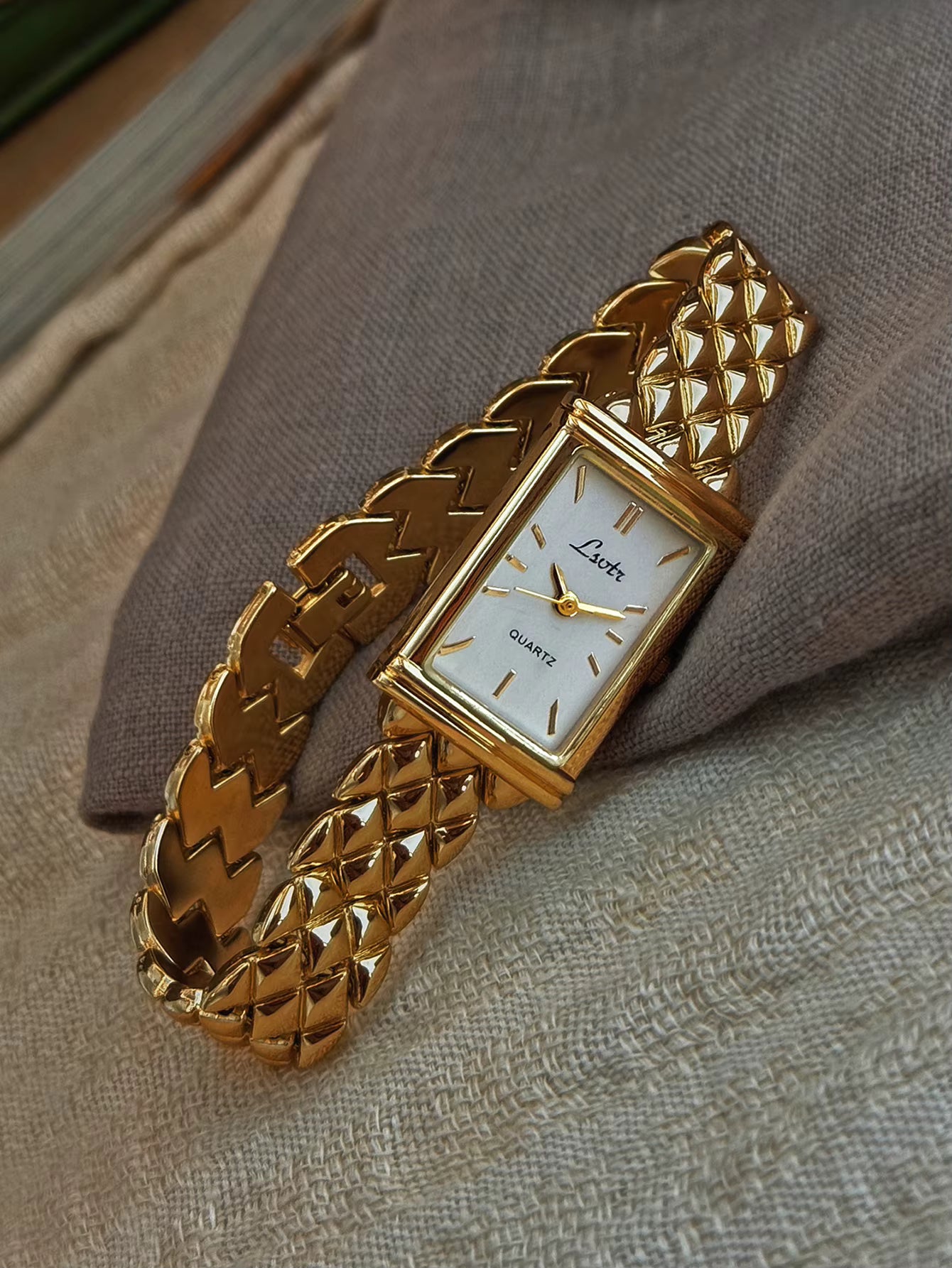 The Classic Gallery Timepiece - Gold Tone Vintage Square Watch