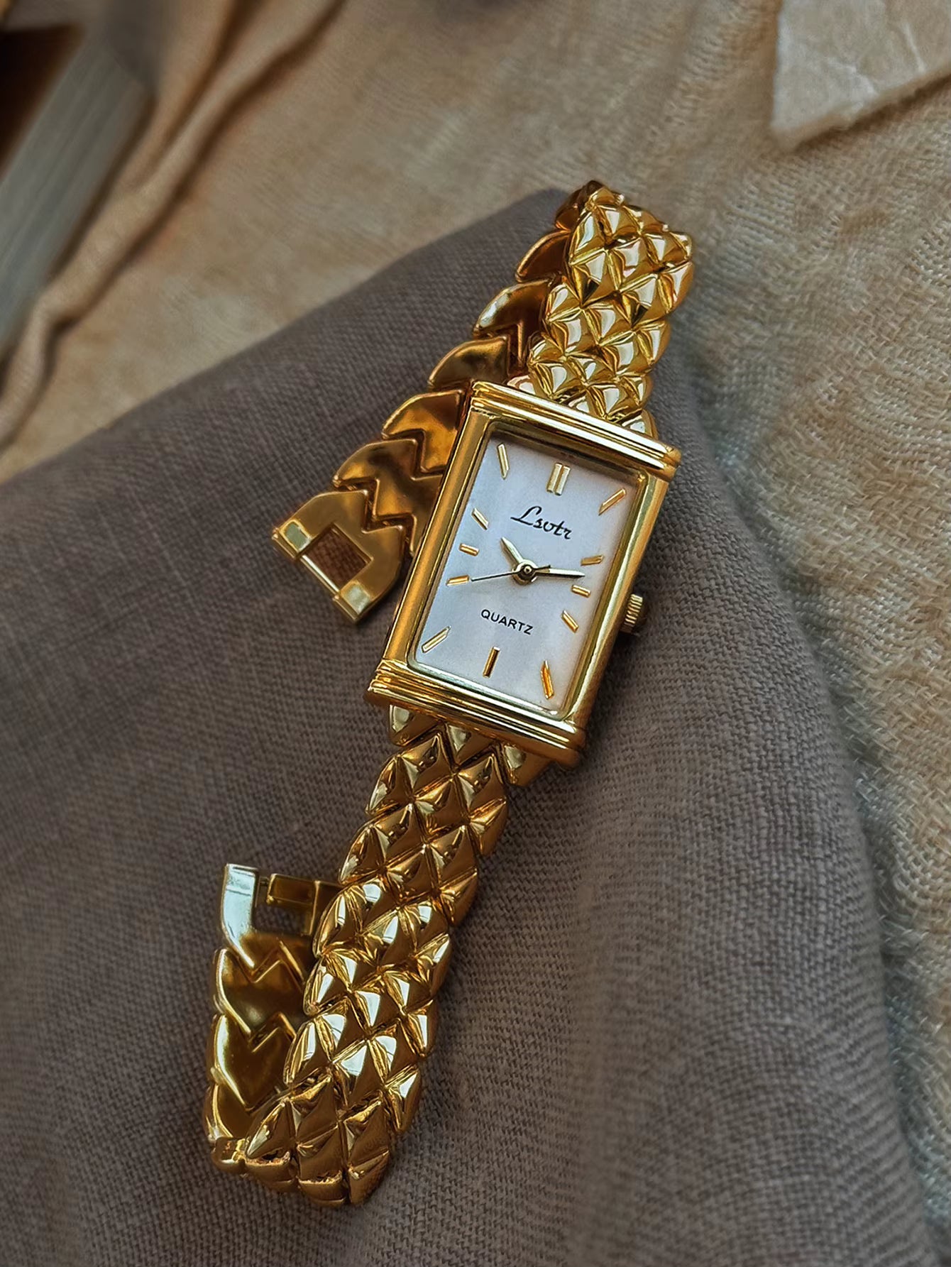The Classic Gallery Timepiece - Gold Tone Vintage Square Watch