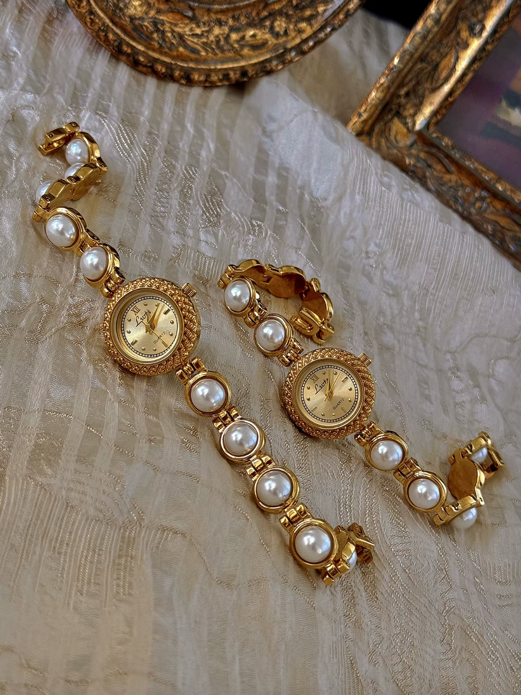 Gold Vintage Style Faux Pearl Band Round Women’s Watch