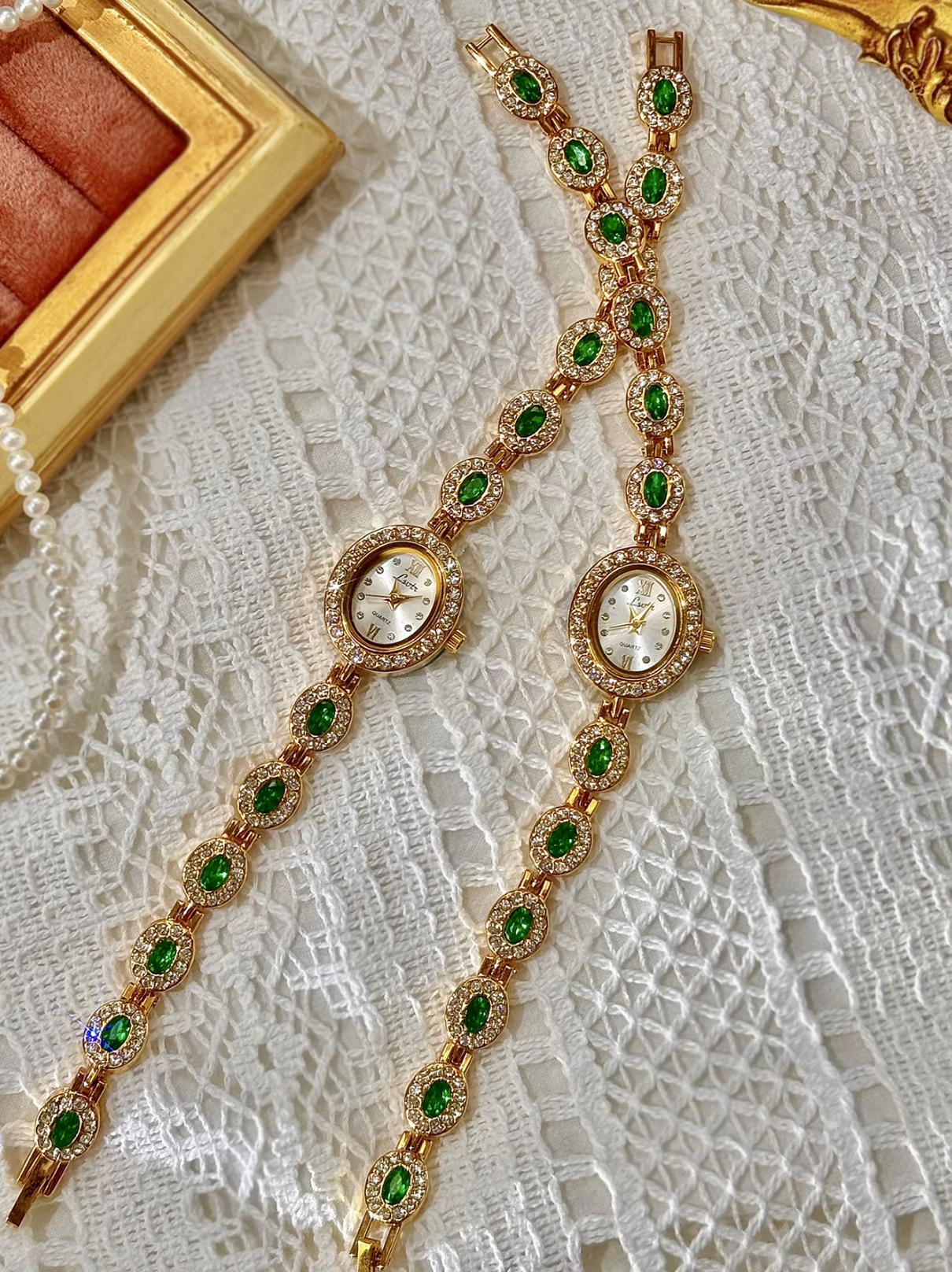 Women’s Gold And Green Rhinestone Crystal Vintage Luxury Oval Watch