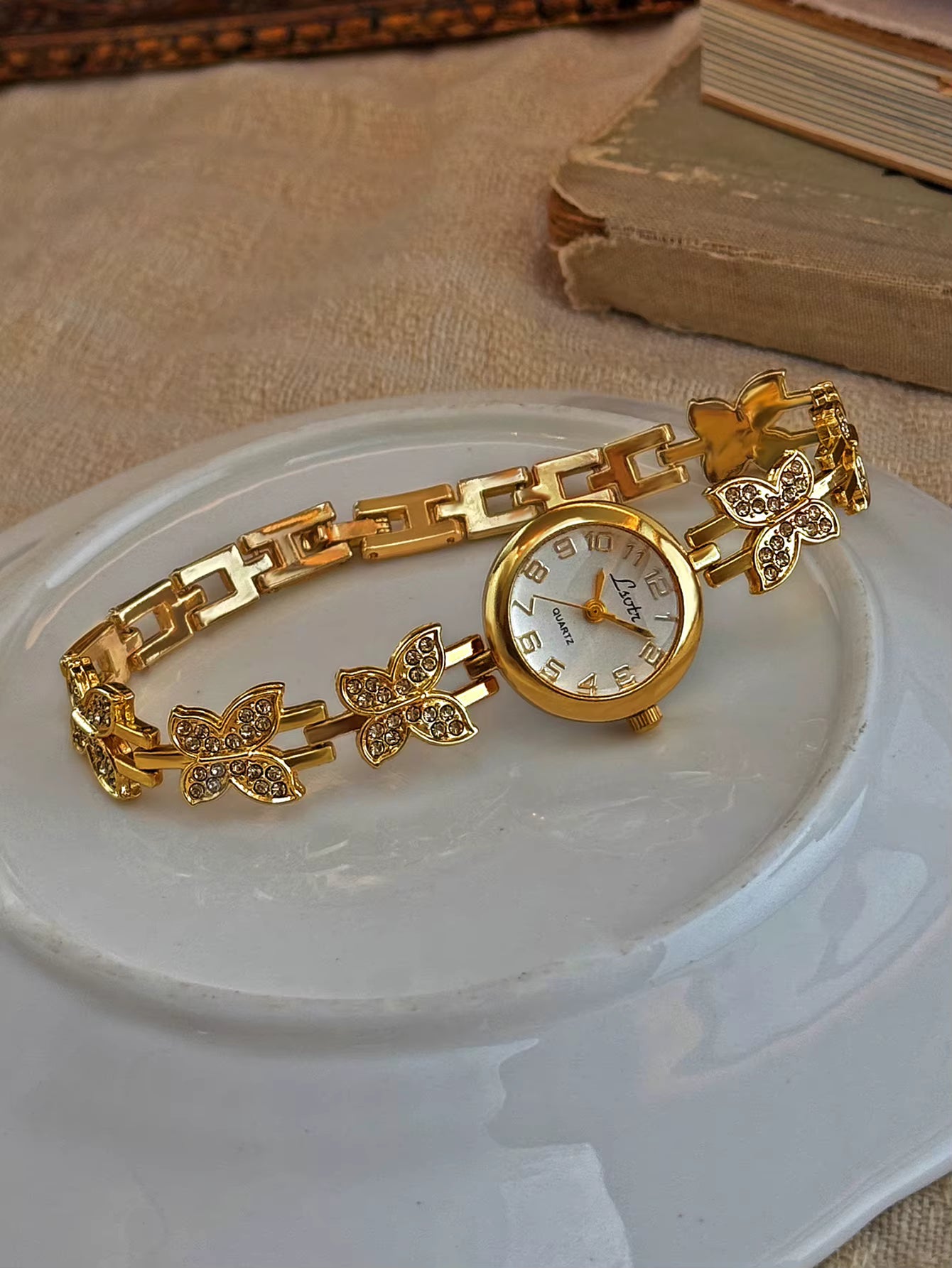 The Secret Garden Butterfly - Gold Butterfly Vintage Style Unique Dainty Women’s Wrist Watch