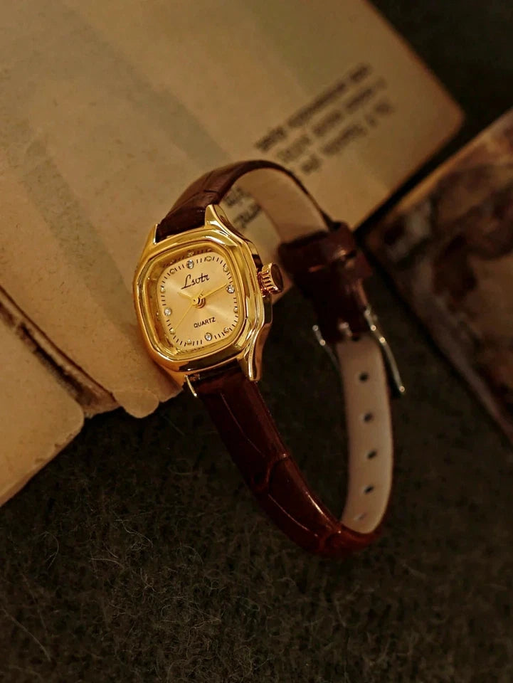 Café Doré - Vintage Gold Faux Leather Women’s Watch