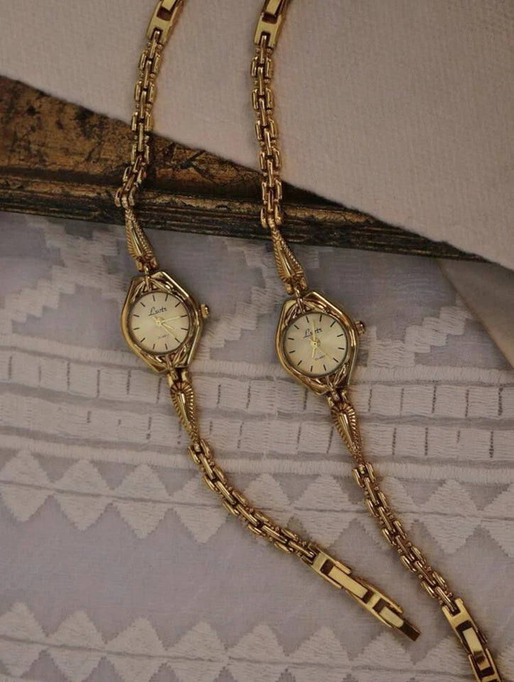 The Fifth Avenue - Gold French Vintage Style Unique Dainty Women’s Wrist Watch Trendy Cute Gift